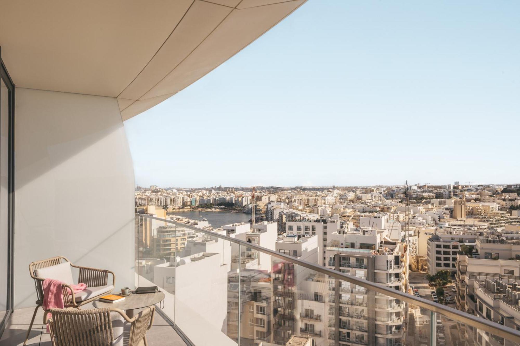 فندق Me Malta By Melia سانت جوليان المظهر الخارجي الصورة